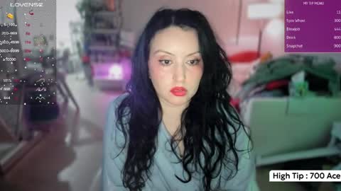 Snapshot of vesafine chatting on 4, 4, 2026 vesafine online show from 4, 4, 2026