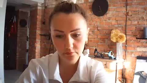 Snapshot of vesta_x chatting on 2, 8, 2026 vesta x online show from 2, 8, 2026