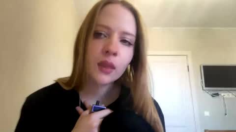 Maya  online show from 23, 3, 2026