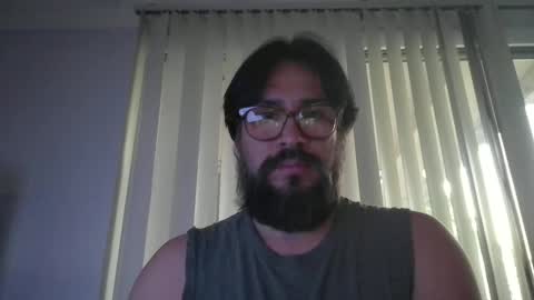 Snapshot of vesturelove chatting on 5, 10, 2025 vesturelove online show from 5, 10, 2025