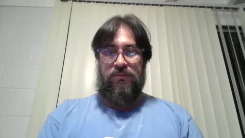 Snapshot of vesturelove chatting on 6, 10, 2025 vesturelove online show from 6, 10, 2025