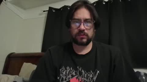 Snapshot of vesturelove chatting on 1, 11, 2025 vesturelove online show from 1, 11, 2025