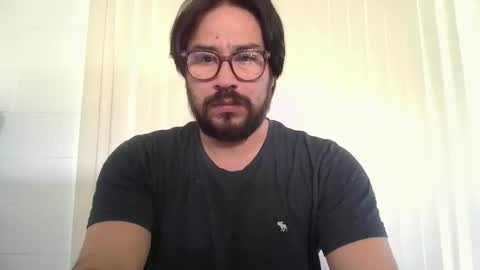 Snapshot of vesturelove chatting on 3, 11, 2025 vesturelove online show from 3, 11, 2025