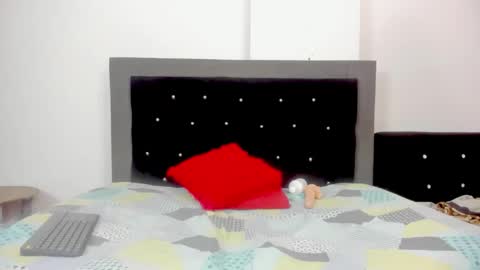 Snapshot of vfridaper chatting on 1, 3, 2026 Frida online show from 1, 3, 2026