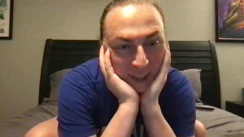 Vicki Stockings online show from 29, 9, 2025