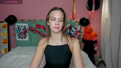 vickie_smith online show from 24, 10, 2025