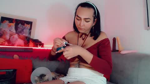 vicky_gill_ online show from 7, 10, 2025