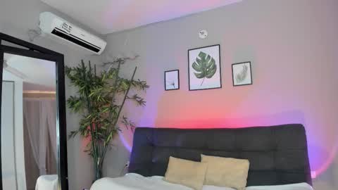 Amy online show from 17, 10, 2025