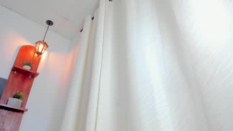 Vicky  online show from 13, 2, 2025