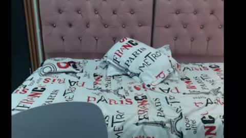 Victoria y Danniela online show from 21, 6, 2026