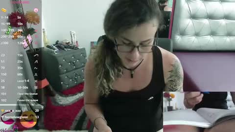 Valentina online show from 19, 2, 2025