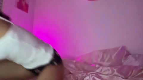 Snapshot of vickyyyx chatting on 8, 3, 2025 Goddess Victory online show from 8, 3, 2025