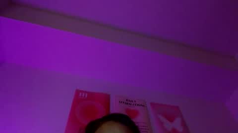 Snapshot of vickyyyx chatting on 19, 9, 2025 Goddess Victory online show from 19, 9, 2025