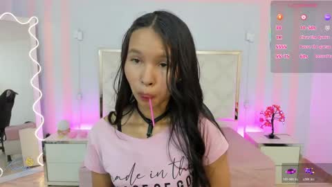 Snapshot of victoria1_tay chatting on 12, 5, 2026 victoria1_tay online show from 12, 5, 2026