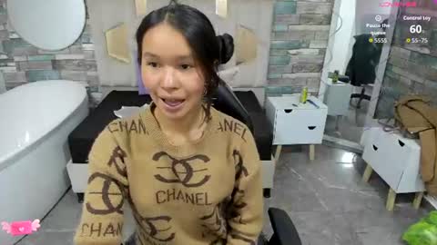 Snapshot of victoria1_tay chatting on 10, 6, 2026 victoria1_tay online show from 10, 6, 2026
