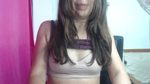 Hi guys   Im victoria  Be the one who can control me in PVT online show from 11, 2, 2025