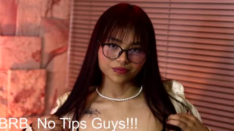 Snapshot of victoria__js_ chatting on 24, 1, 2025 Victoria online show from 24, 1, 2025