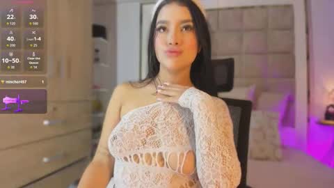 Snapshot of victoria_adaams1 chatting on 20, 10, 2025 Victoria valentina  online show from 20, 10, 2025