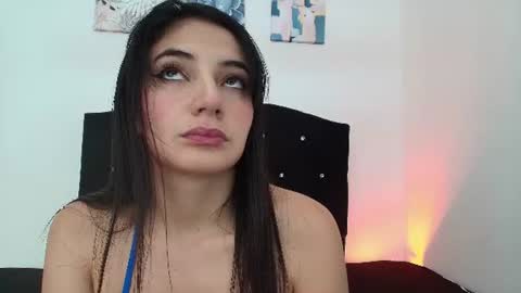 Snapshot of victoria_bliss chatting on 4, 7, 2026 victoria_bliss online show from 4, 7, 2026