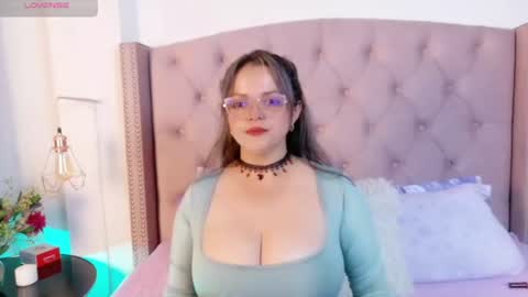 Snapshot of victoria_cherry_ chatting on 18, 6, 2026 victoria_cherry_ online show from 18, 6, 2026