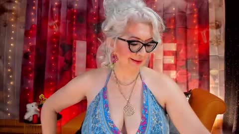 diorvictoria9 online show from 1, 2, 2025