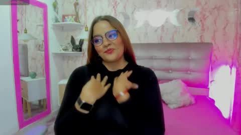 victoria_floyd1 online show from 20, 1, 2025