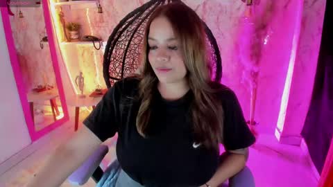 victoria_floyd1 online show from 22, 2, 2025