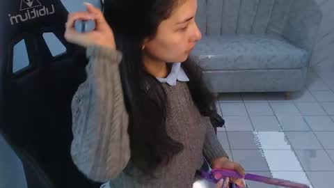 Snapshot of victoria_hernandez_t chatting on 2, 4, 2026 Victoria online show from 2, 4, 2026