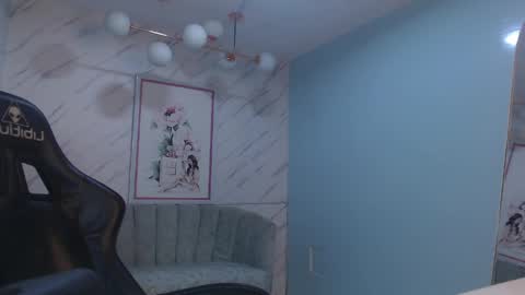 Snapshot of victoria_hernandez_t chatting on 12, 5, 2026 Victoria online show from 12, 5, 2026