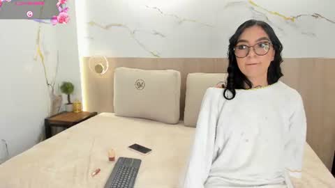  Victoria H  online show from 8, 6, 2026