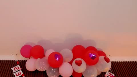  Victoria Lozano  online show from 20, 2, 2025