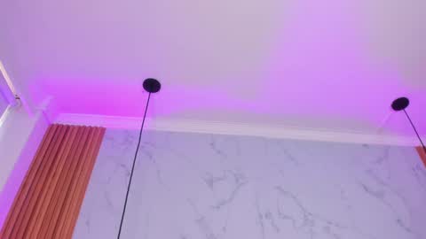  Victoria Lozano  online show from 26, 2, 2025