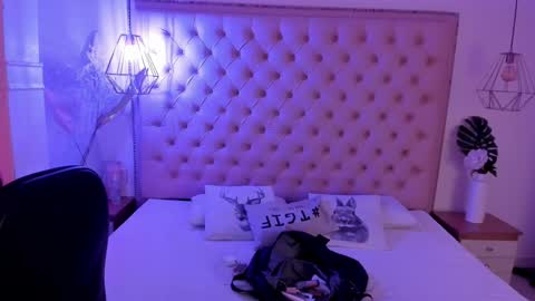 victoria_kitt online show from 2, 10, 2025