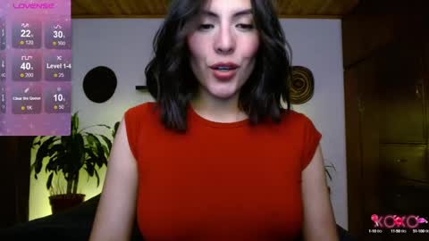 Snapshot of victoria_martelo chatting on 2, 12, 2024 VICTORIA MARTELO online show from 2, 12, 2024
