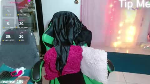 VICKY online show from 6, 10, 2025