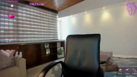 Snapshot of victoria_mooree chatting on 22, 4, 2026 Victoria Everyday From 1400 to 2130 Col Time online show from 22, 4, 2026