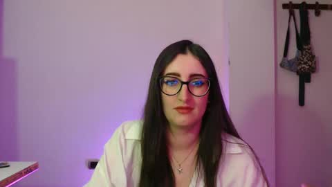 Victoria online show from 29, 10, 2025