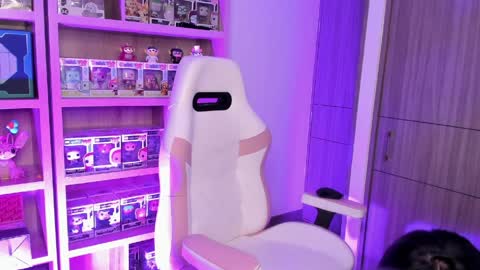 Victoria online show from 4, 4, 2026