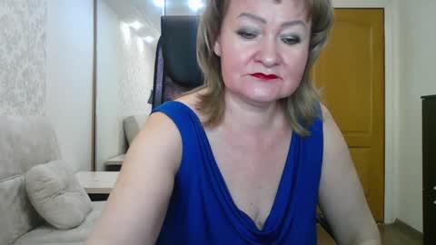 Snapshot of victoria_secrets_ chatting on 17, 12, 2024 Victoria online show from 17, 12, 2024