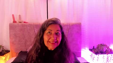 victoriaa_anderson_ online show from 26, 5, 2026