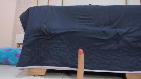 Victoria Sofia online show from 17, 2, 2025