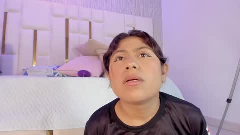Snapshot of victoriaa_millers chatting on 5, 5, 2026 Victoria Sofia online show from 5, 5, 2026