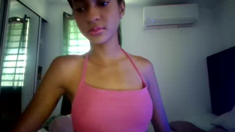 Snapshot of victoriaaa_xxx chatting on 18, 6, 2026 Victoria xxx online show from 18, 6, 2026