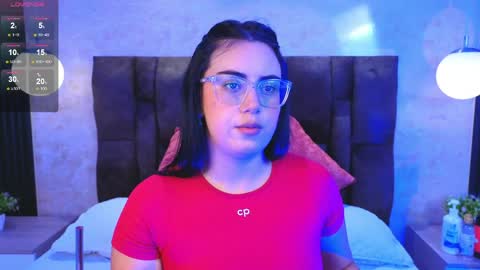 Victoria Andrade online show from 25, 4, 2026
