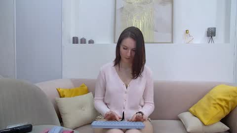 Snapshot of victoriaardern chatting on 17, 1, 2025 Victoria online show from 17, 1, 2025