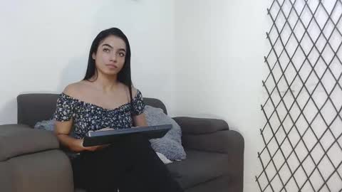 Vicky online show from 24, 2, 2026