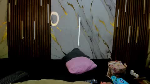 Snapshot of victoriaduarte chatting on 24, 10, 2025 Victoria  online show from 24, 10, 2025