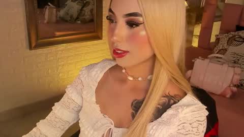VICTORIA online show from 26, 12, 2024