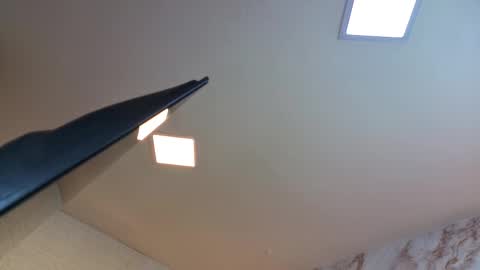 VICTORIA online show from 4, 12, 2025