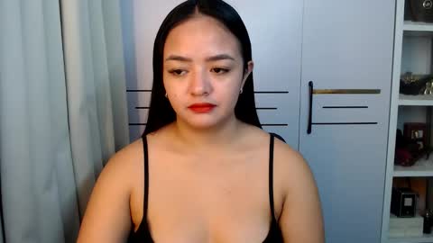 Snapshot of victoriaharper2 chatting on 9, 5, 2026 Victoria Harper online show from 9, 5, 2026